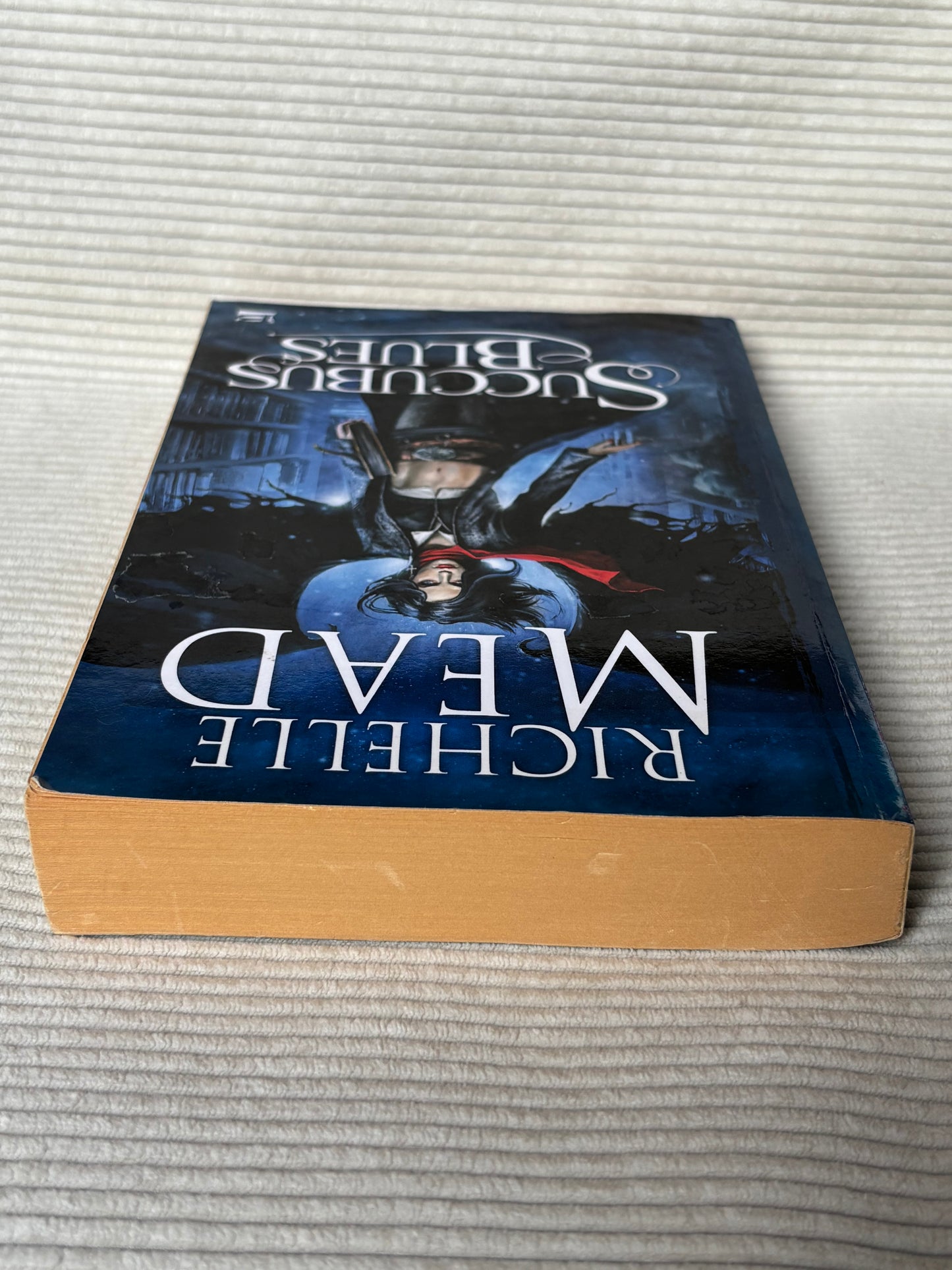 Succubus Blues - Richelle Mead