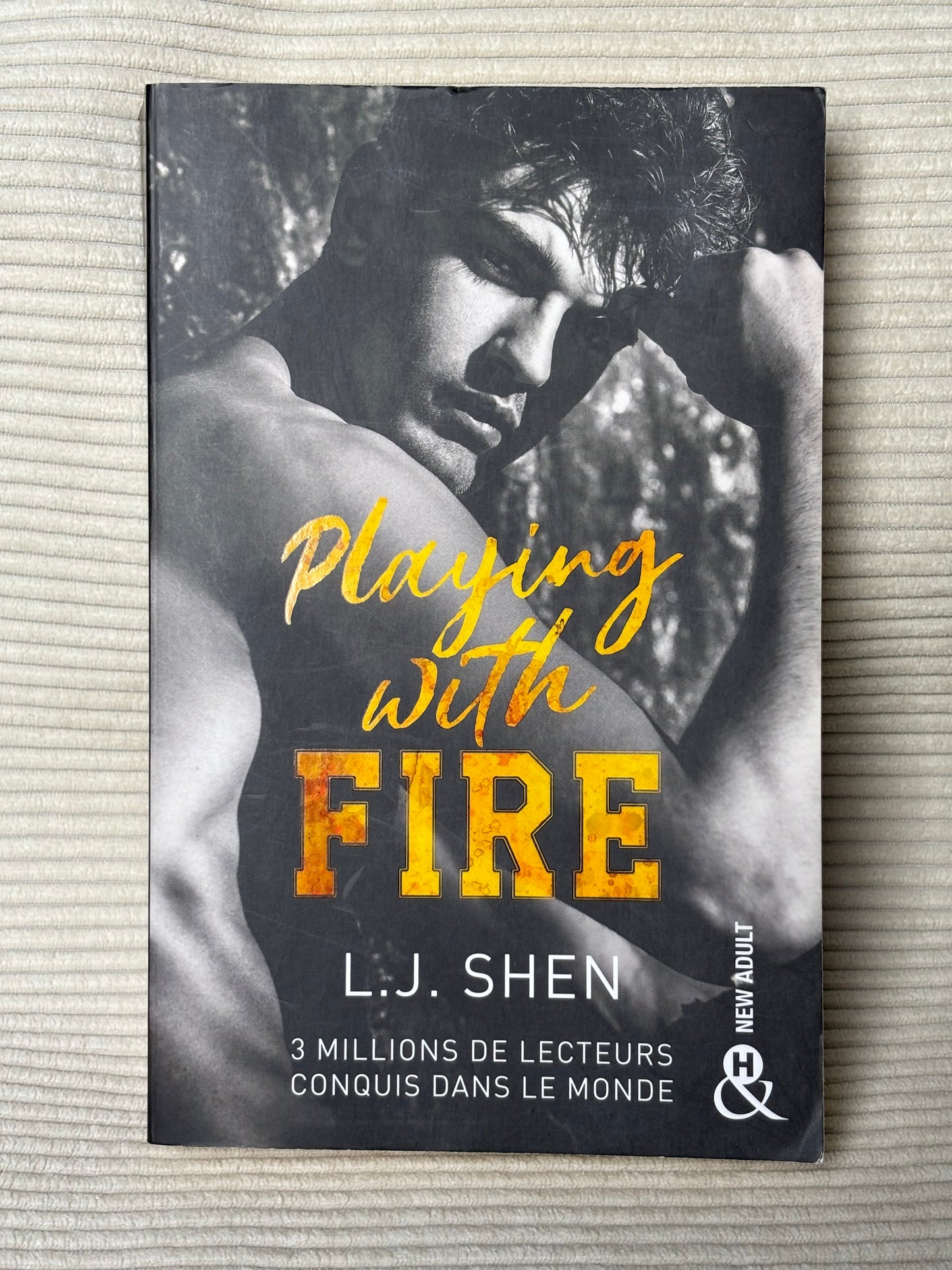 Playing with fire - L.J. Shen