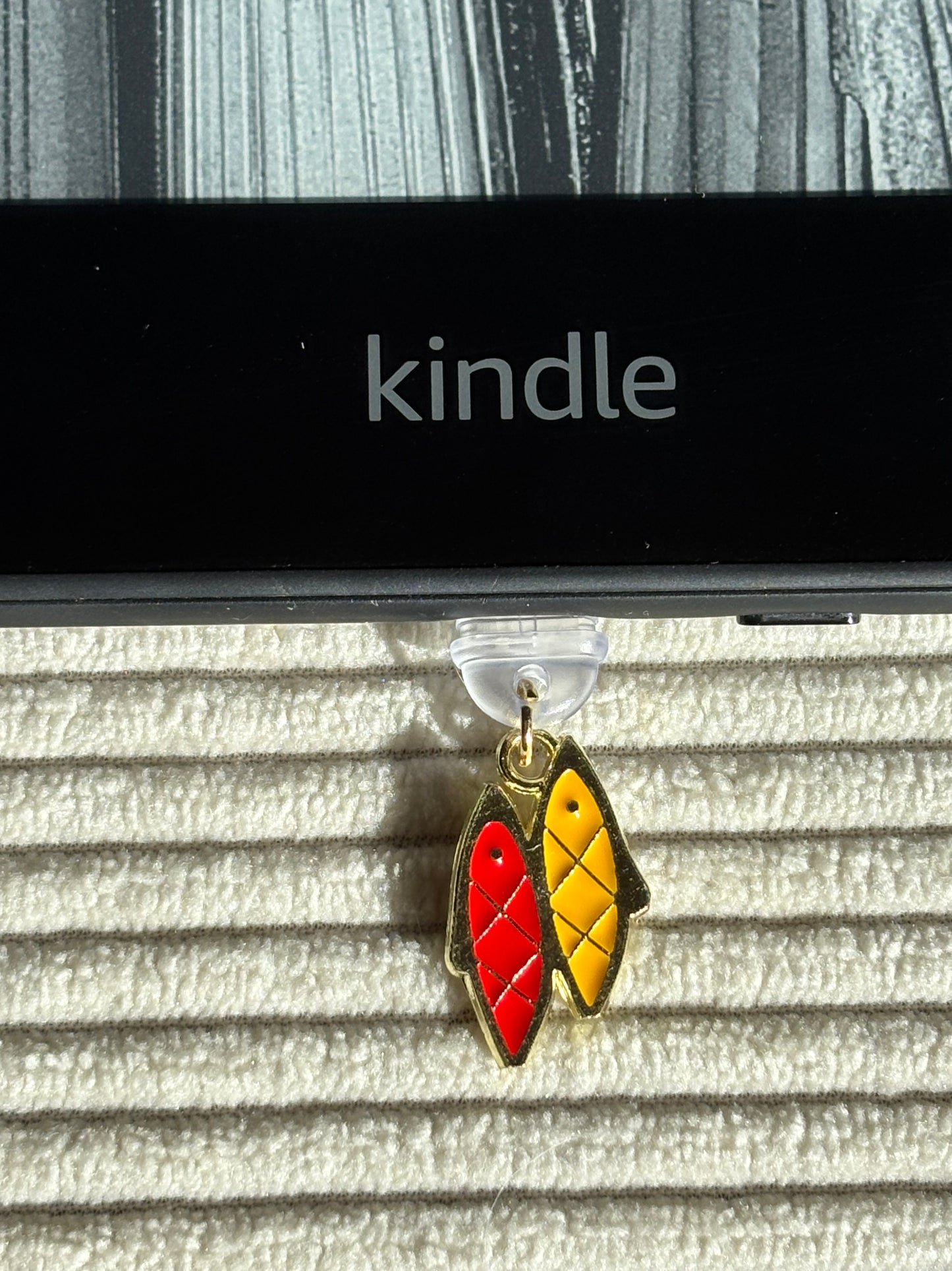 Charm anti-poussière USB-C - Poissons rouge & jaune