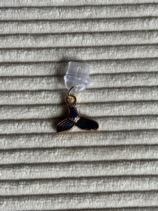 Charm anti-poussière USB-C - Queue de baleine bleue