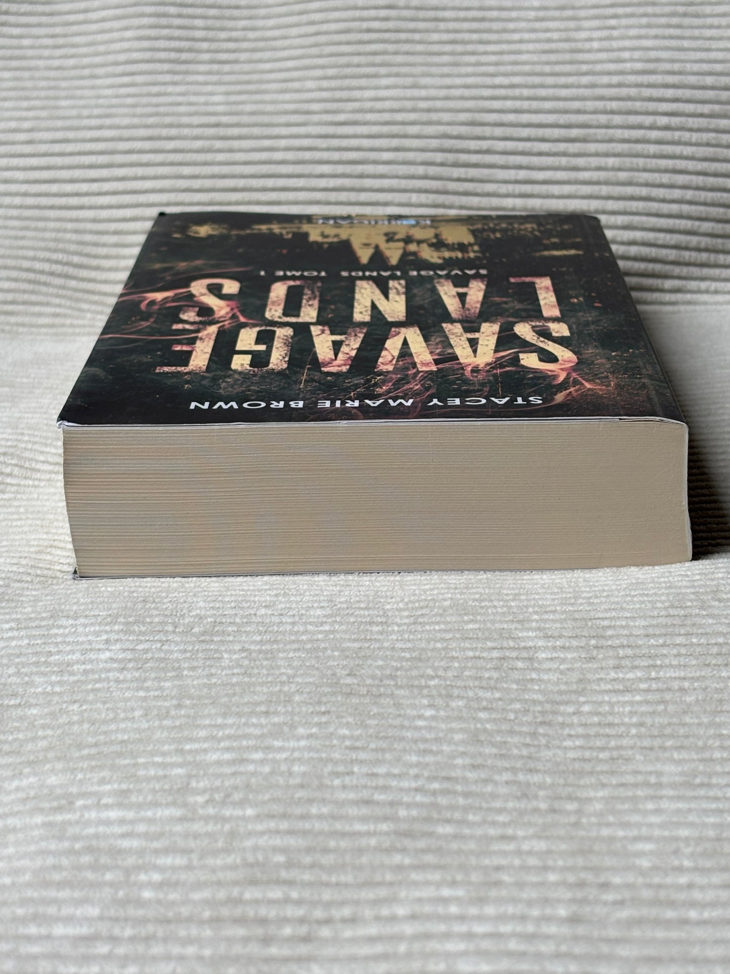 Savage Lands - Stacey Marie Brown