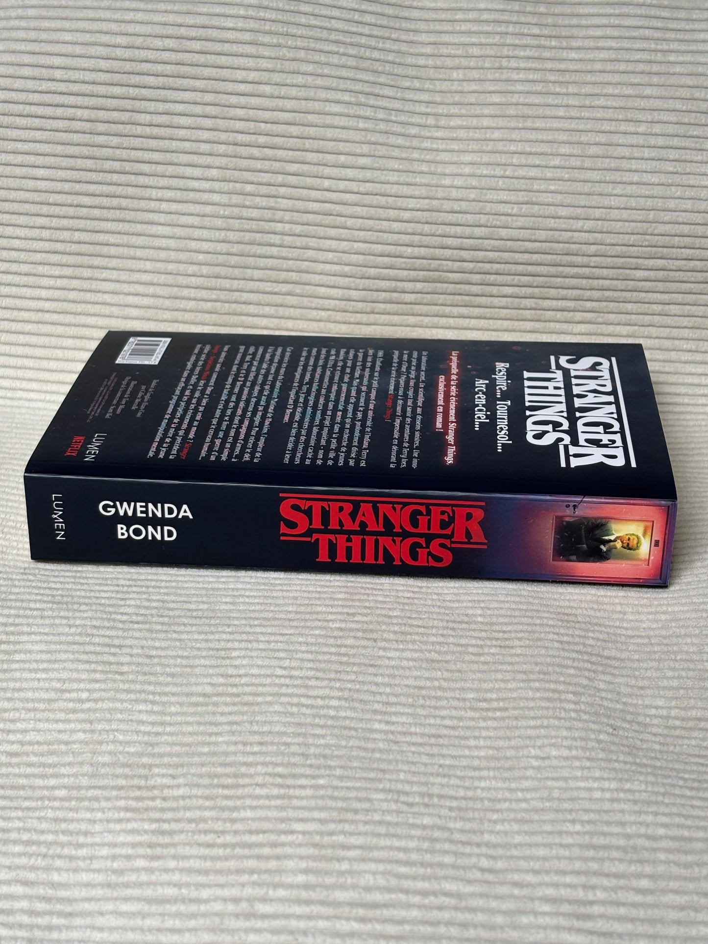 Stranger Things - Gwenda Bond