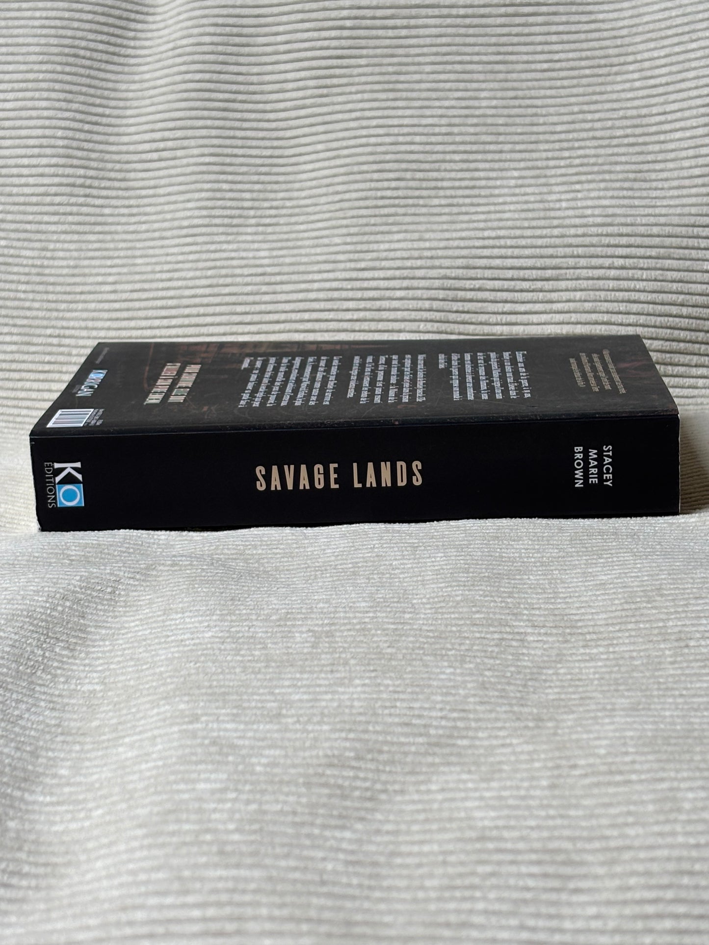 Savage Lands - Stacey Marie Brown