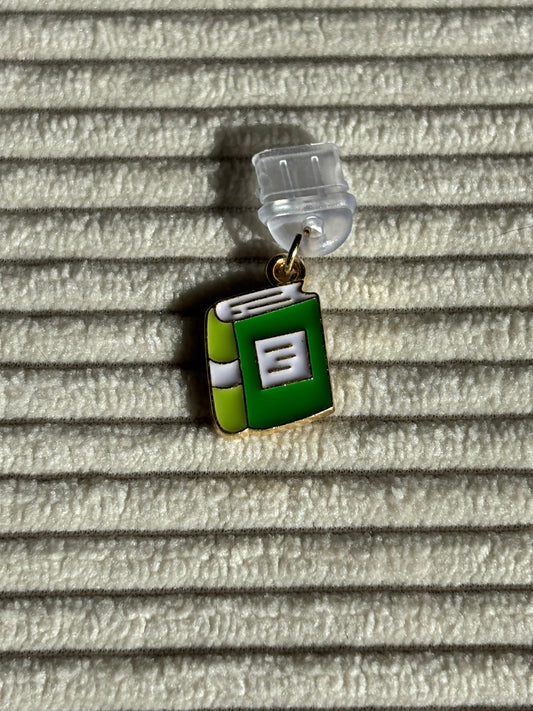 Charm anti-poussière USB-C - Livre vert