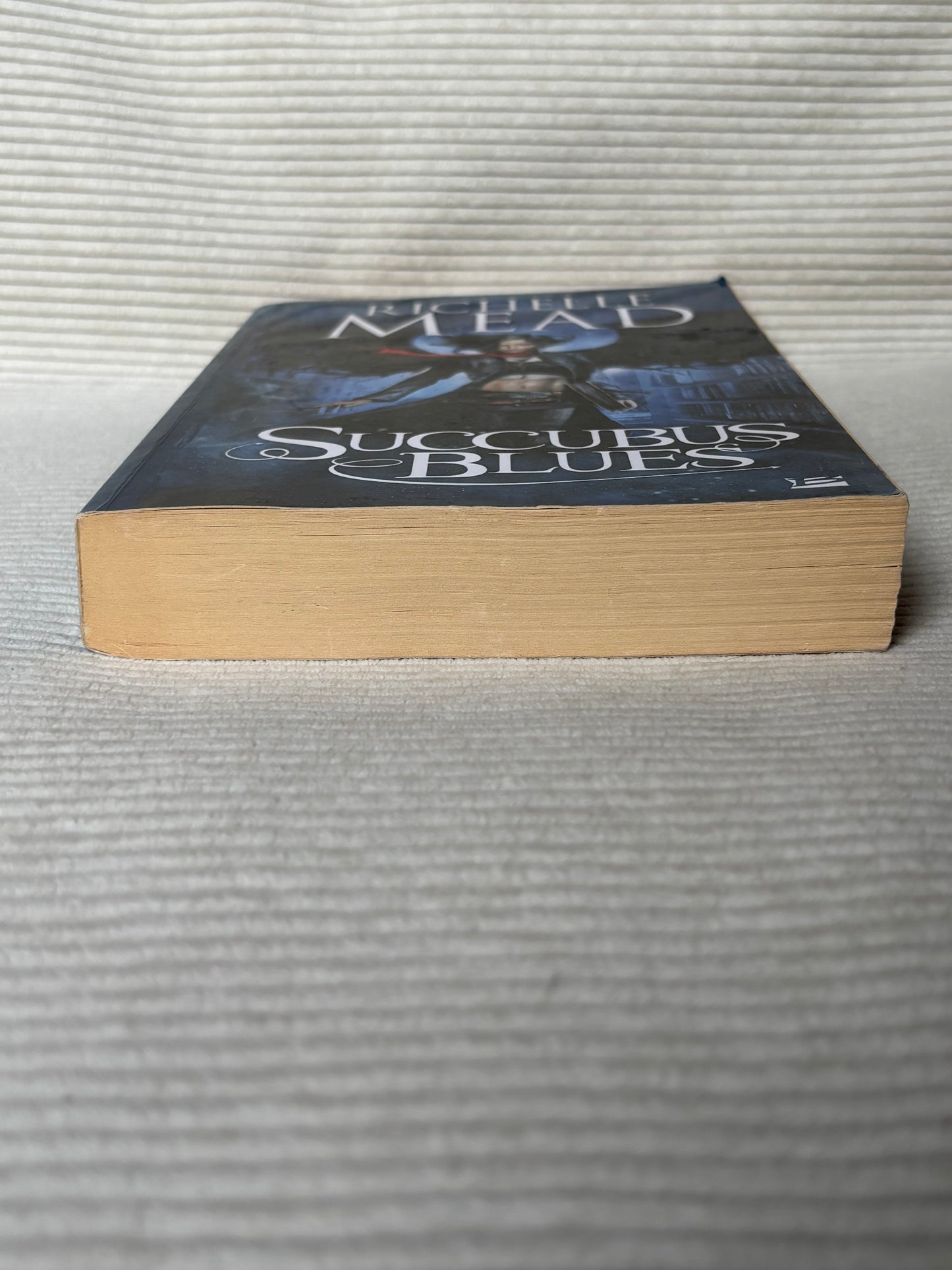 Succubus Blues - Richelle Mead