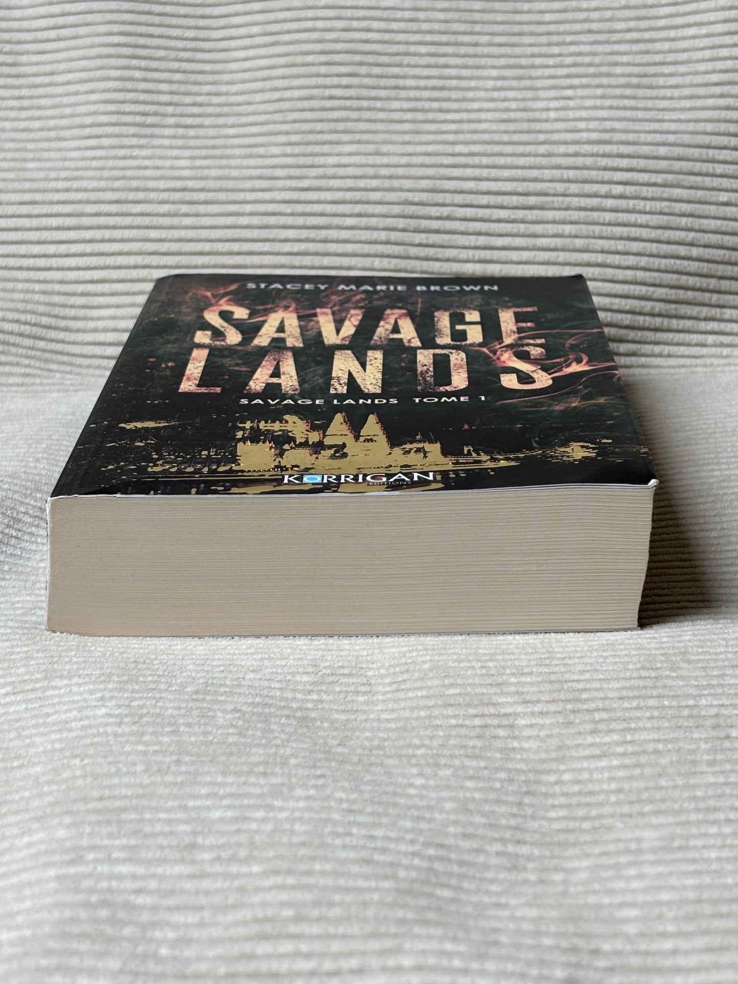 Savage Lands - Stacey Marie Brown