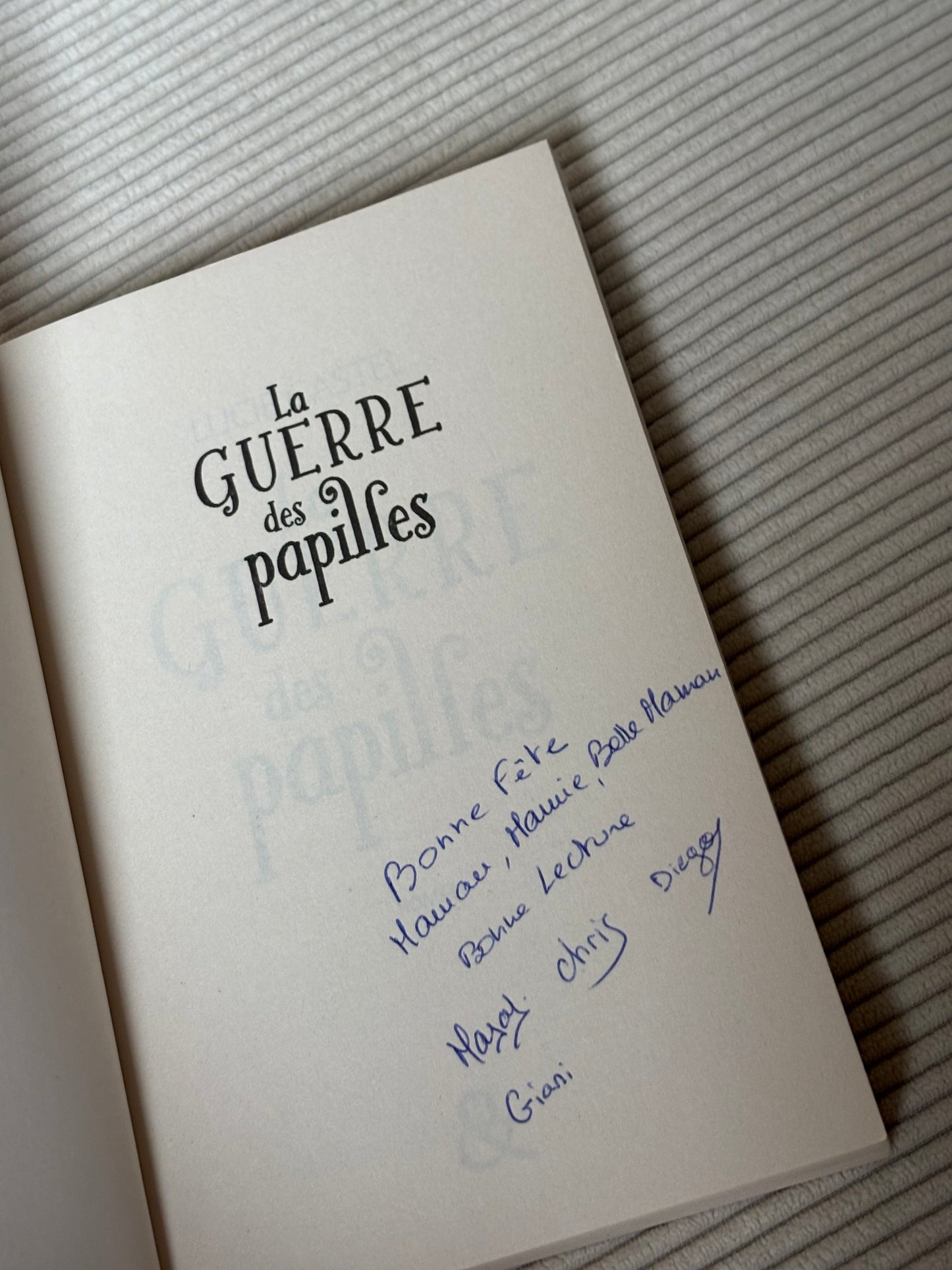 La guerre des papilles - Lucie Castel